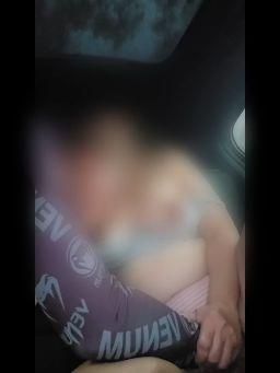  : （短篇預告）後座的舔奶摳穴 #舔奶 #摳穴 #吸奶 #吃奶 #巨乳