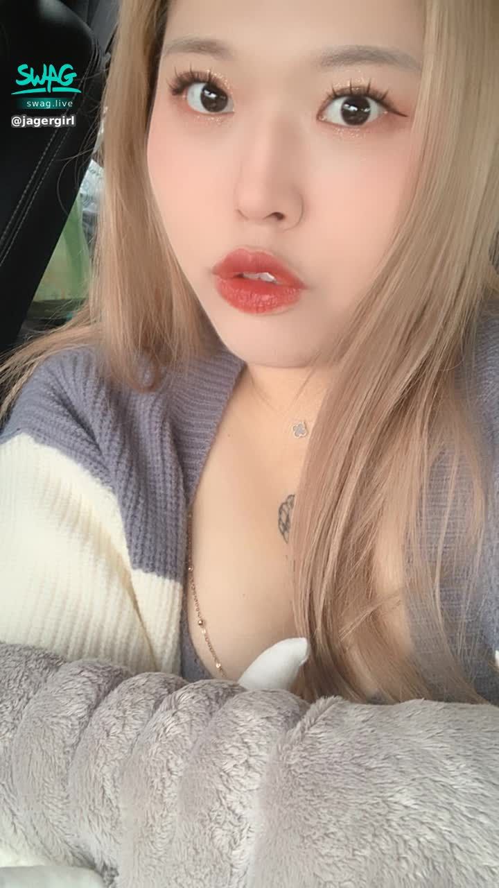 jagergirl : 快點來找我聊天❤️❤️❤️
最愛跟人聊了🥰有沒有想問我的問題呀~快來了解我把我帶回家