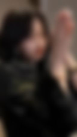 cherrrrybabe : 來財來財的dj版本，好看的誇100次好看😝💗讓我自戀一下下囉🥰💗