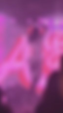 emily_babies : 跳得好喘 一下舞台 一直喘氣，然後喝水 為了哥哥們，我完全是OK的 哥哥們喜歡嗎😈😈😈😘😘😘💋💋💋