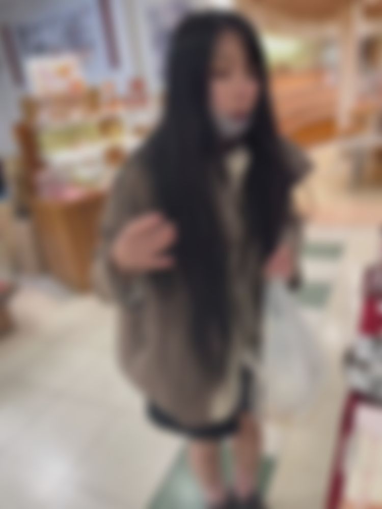 chiori_chan : 【ちょり散歩】おみやげかいます。