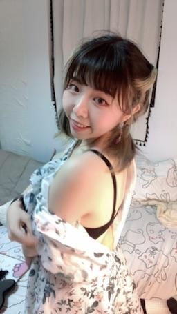 piffydream : 穿這麼漂亮就是要脫掉的呀!