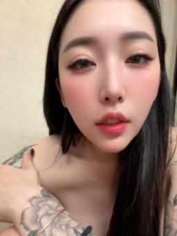 arielbb : ✨還在猶豫要約哪位主播嗎？
看長片就知道你想要的是誰😂
快去看愛子的長片，讓你知道誰最會噴💦

#看長片認識愛子
#純約會
#大尺度
#純約會特價中
#長腿
#愛子
#大奶
#潮吹女王
Babe