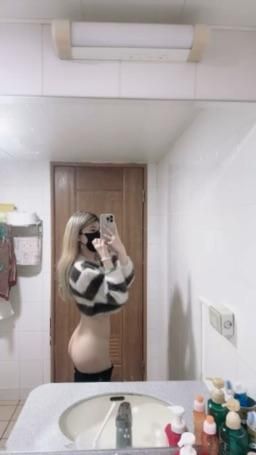 hot.baby : 🍑🍑🥵🥵