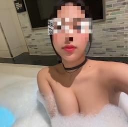 wannass : 你知道什麼時候我最會露出啊嘿顏嗎?就是我一邊揉奶一邊想你進來的時候…眼神都糊了,嘴巴也合不起來…