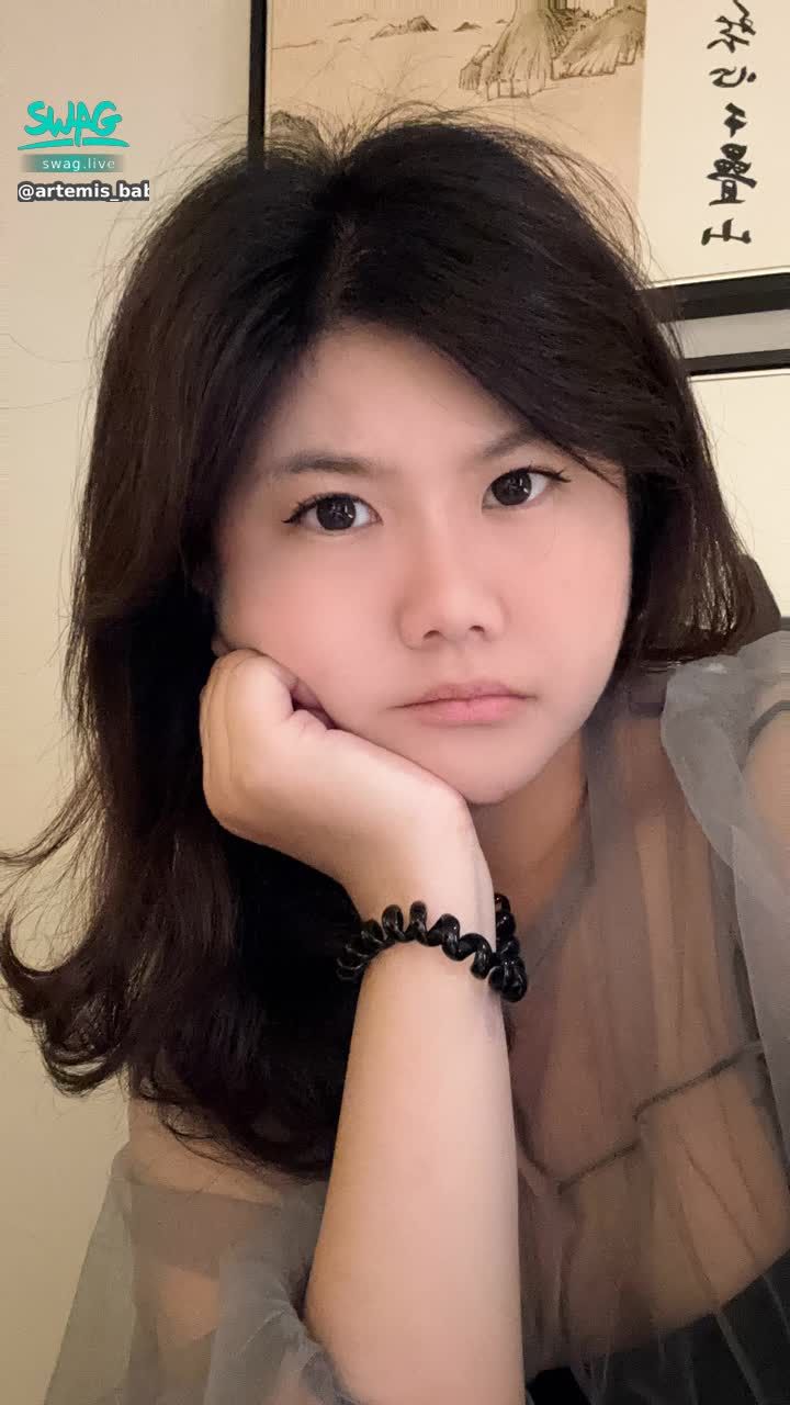 artemis_babie : 下雨天☔️🌧️