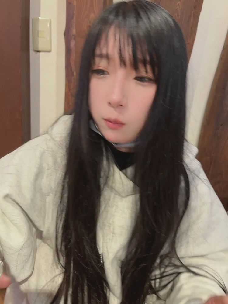 chiori_chan : 【ちょり散歩】あたし幸せ。。。