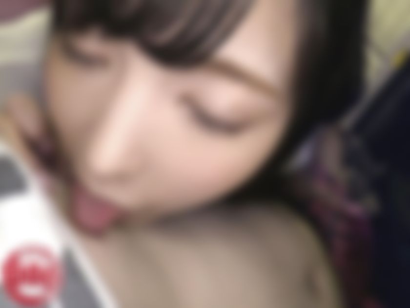  : 第９部分："等等，等等，嗯！ 在這種地方？」 一個美麗的女孩在一個被發現會很危險的地方 性地掏出她的小弟弟！ #真白ここ