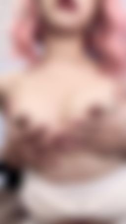 popupsmile : I love Pink hair 🩷