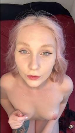 olyablondegirl : cum in my mouth?