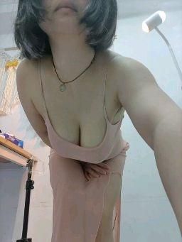 babyshow2024 : 衣服有点长胸有点大 
上帝视角