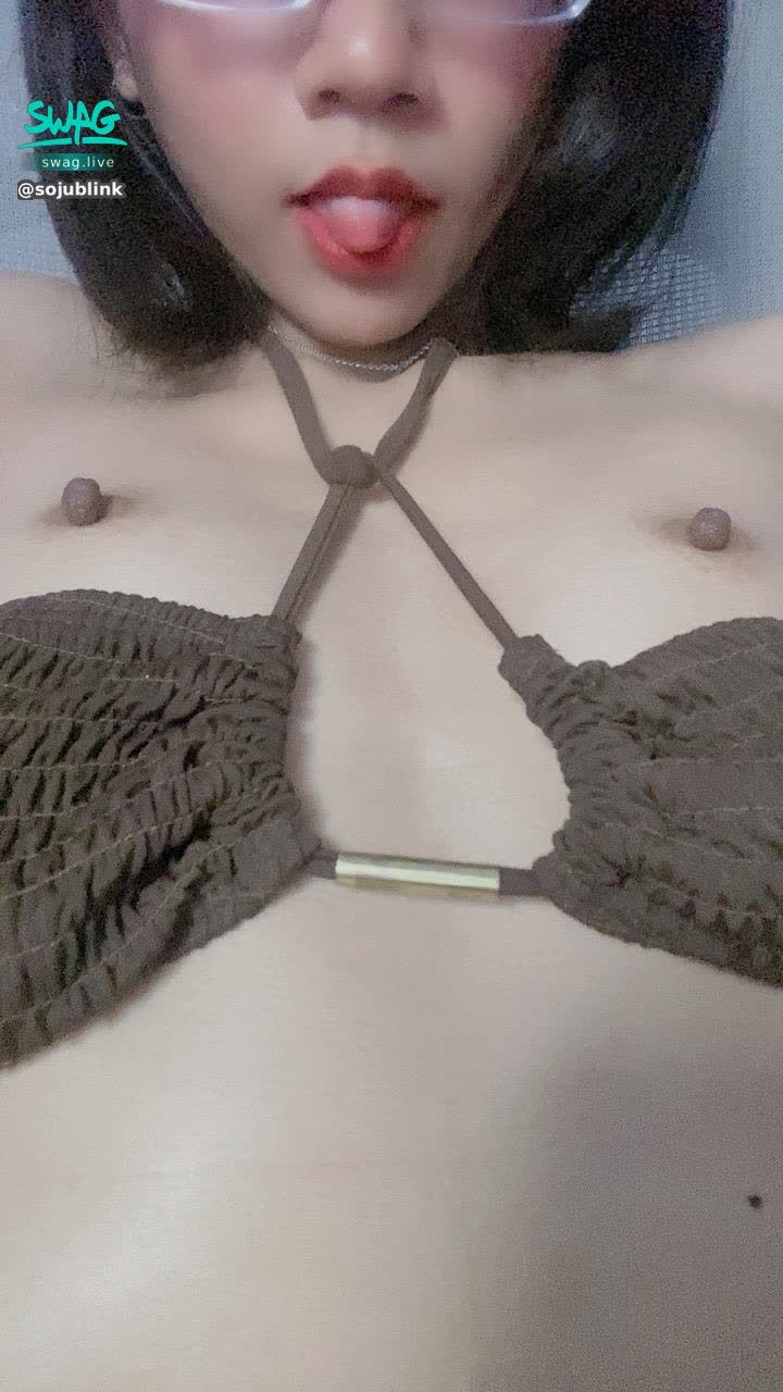 sojublink : small tits