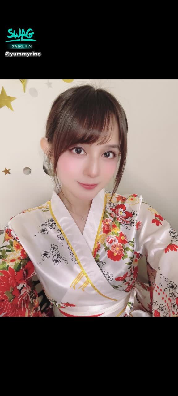 yummyrino : 5/2（五）13:00 綠播💚舞蹈主題♥️
滿10W鑽石跳舞💃
#主題直播 #舞蹈