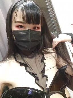 quanna : 小惡魔Q娜來了💕💕💕😈😈😈