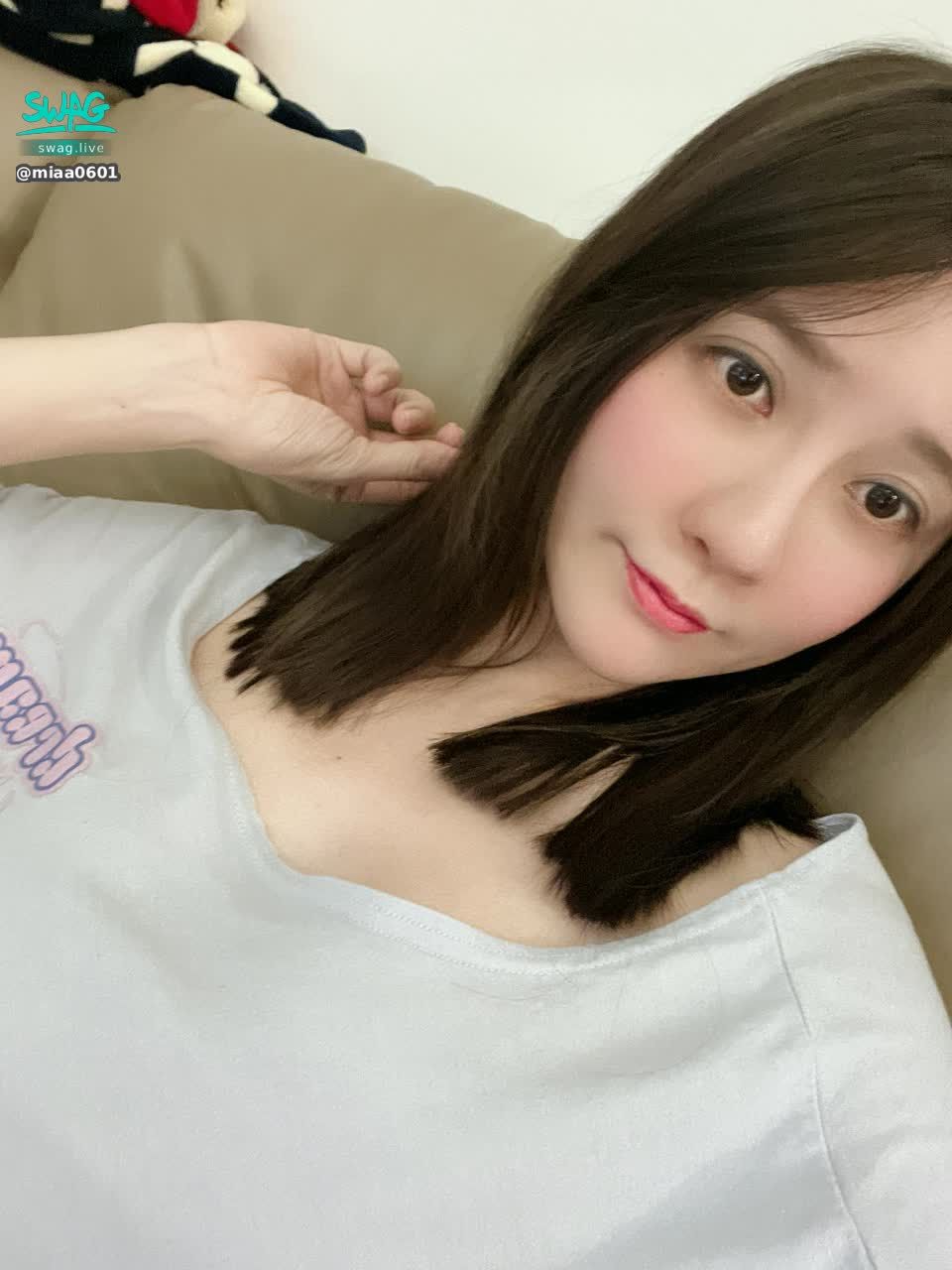 miaa0601 : 剪了短髮後 還是一樣好看吧？