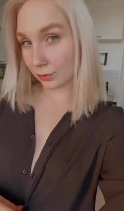 olyablondegirl : how are you ?