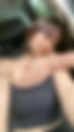 ouopuppy : 啊啊啊啊我的奶頭直接立起來欸為什麼== 你們剛剛不是答應我我看？