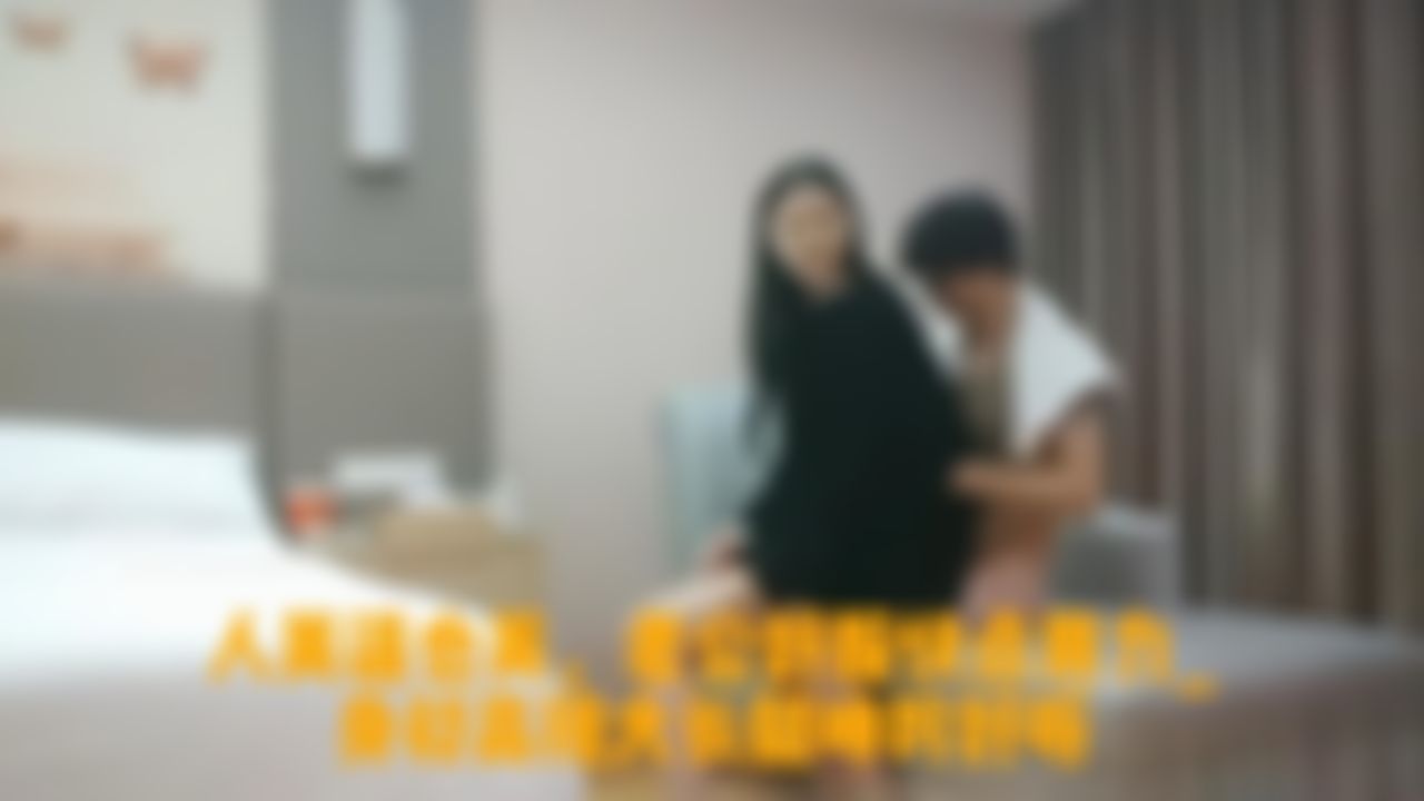 ck759297 : 陌陌泡到一个超漂亮的妹子，身材好奶形好，叫床声超好听