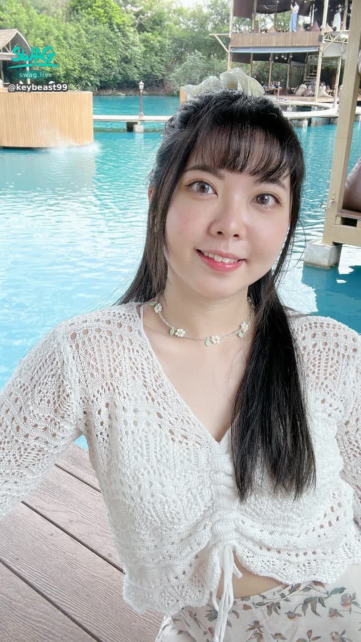 keybeast9963 : 今天提早下班～ 
20:30開播
來祝容容生日快樂😍😍