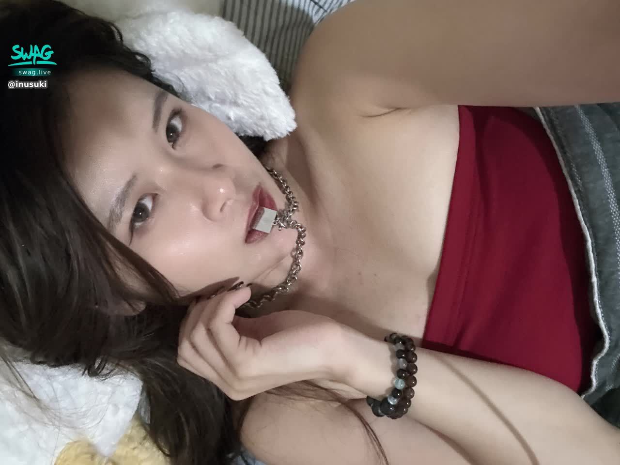 inusuki : 抱歉各位
等等有工作的事情要談
直播會延後半小時開播！