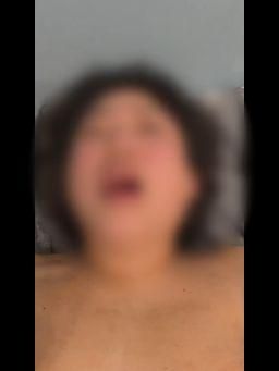 383838moni : 一直拍我崩潰的表情，被幹到壞掉