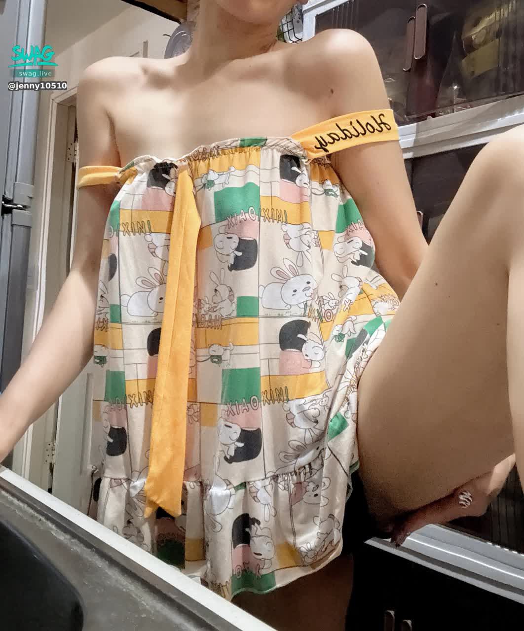 jenny105106 : 在廚房想OOXX