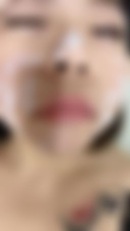 sexdinosaur : 整臉都是乳液，結果不是我保養，是你補給太多…還要再來一次嗎？