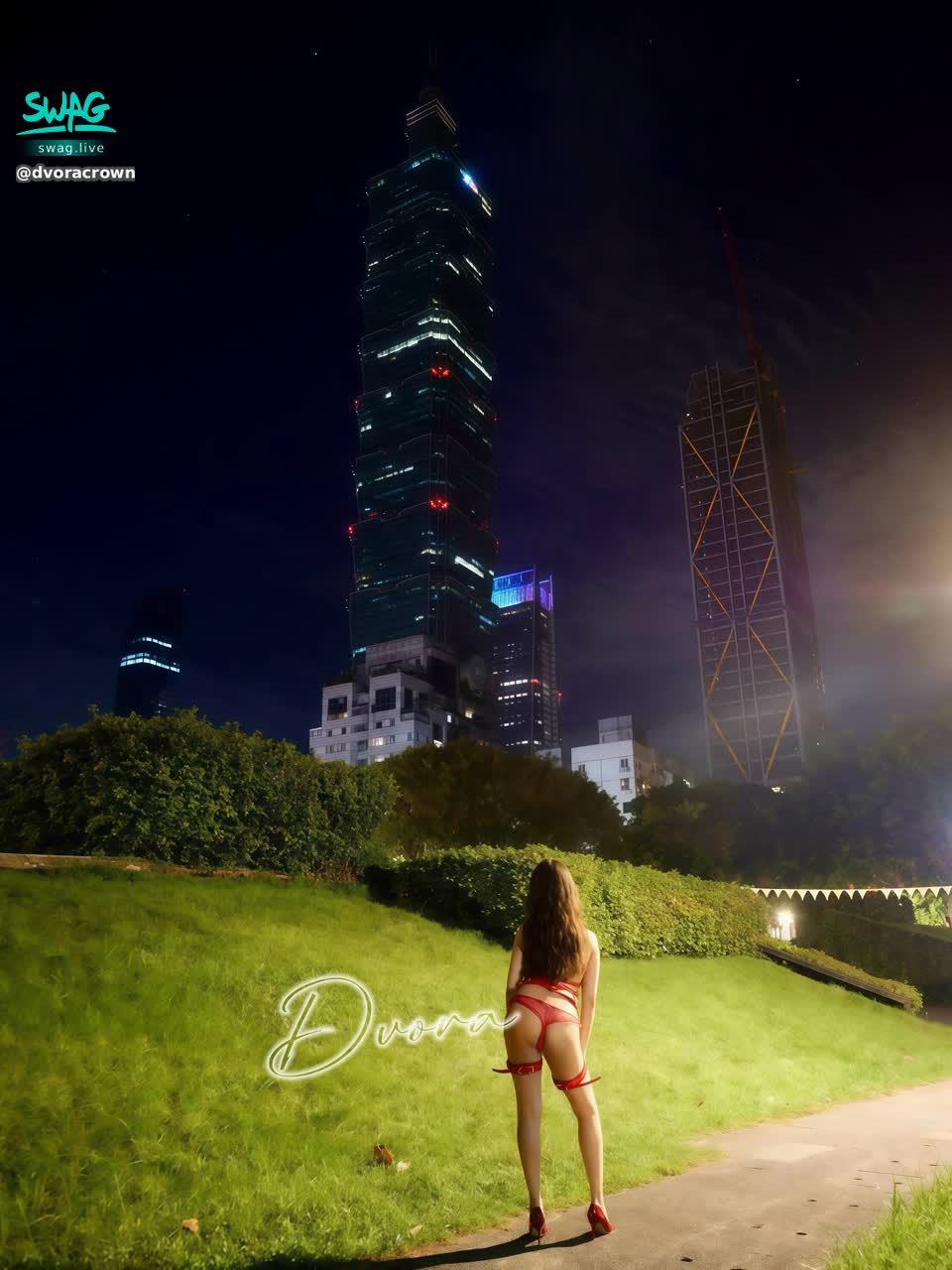 dvoracrown : 101的夜晚💦
原來這是種性感誘惑🥵🥵
被意淫的感覺我已經濕了😳😳🫣
