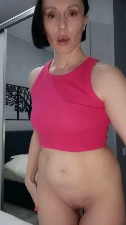 janettelux : hot mom