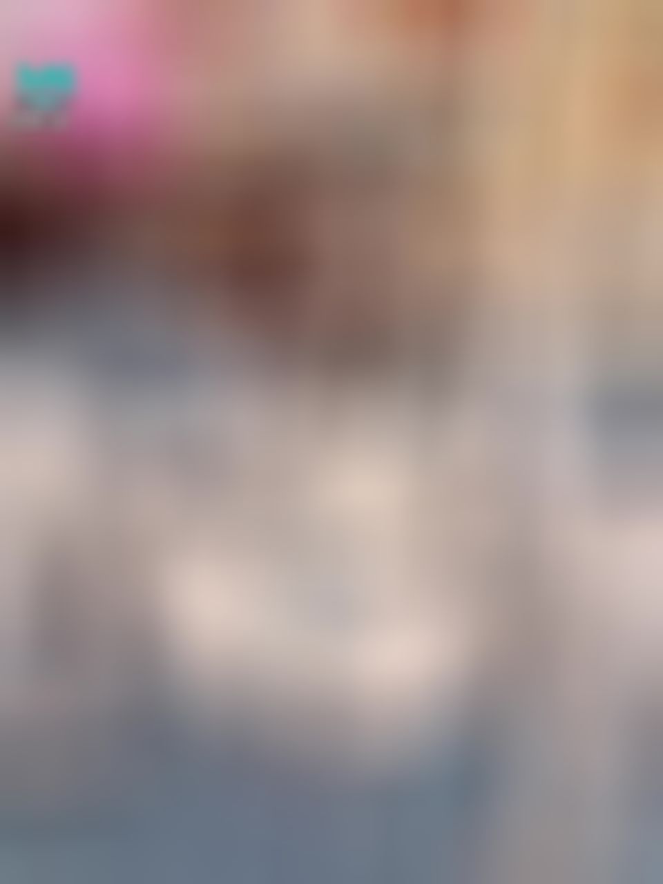  : 