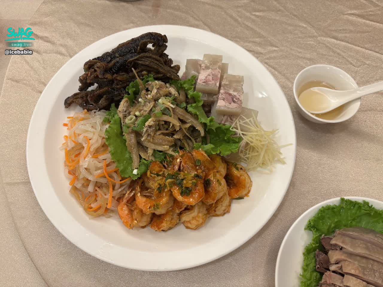 icebabie : #上海料理
#五福大拼
#餐廳
#老店
#台北