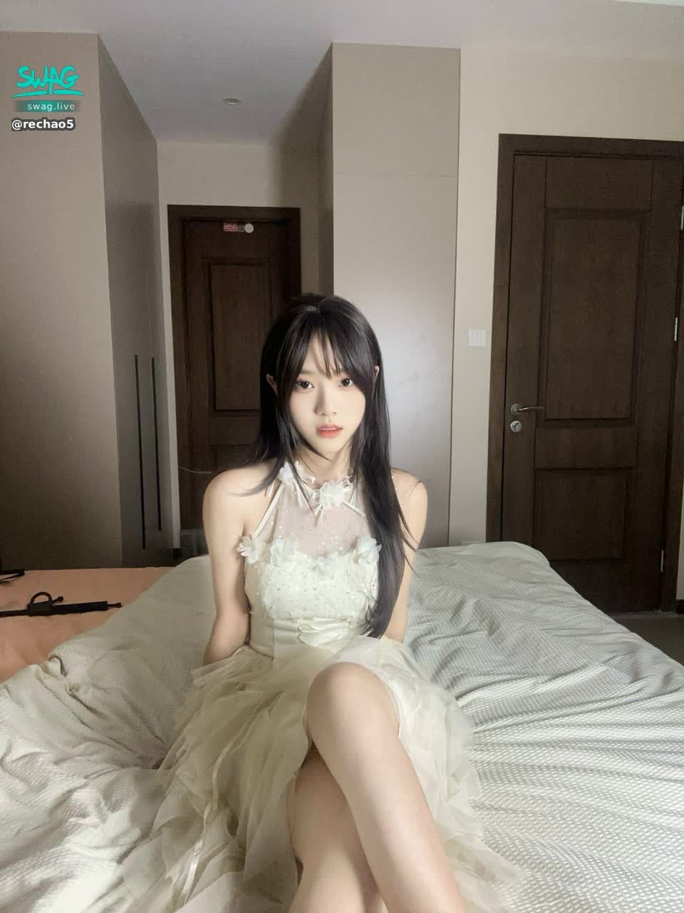 rechao5 : 新人小妤报到 火热集粉中
明晚8点前后首播 期待和大家见面
记得追踪 第一时间有通知！！！ 
现在私信 小妤来了有福利🌟🌟🌟
#新人 #性感 #日常 #露臉 #甜美 #可愛 #全swag顏值最高 #1080p