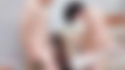widthdr : 一邊吃雞一邊被幹的小隻馬❤️塞著肛塞超色情
