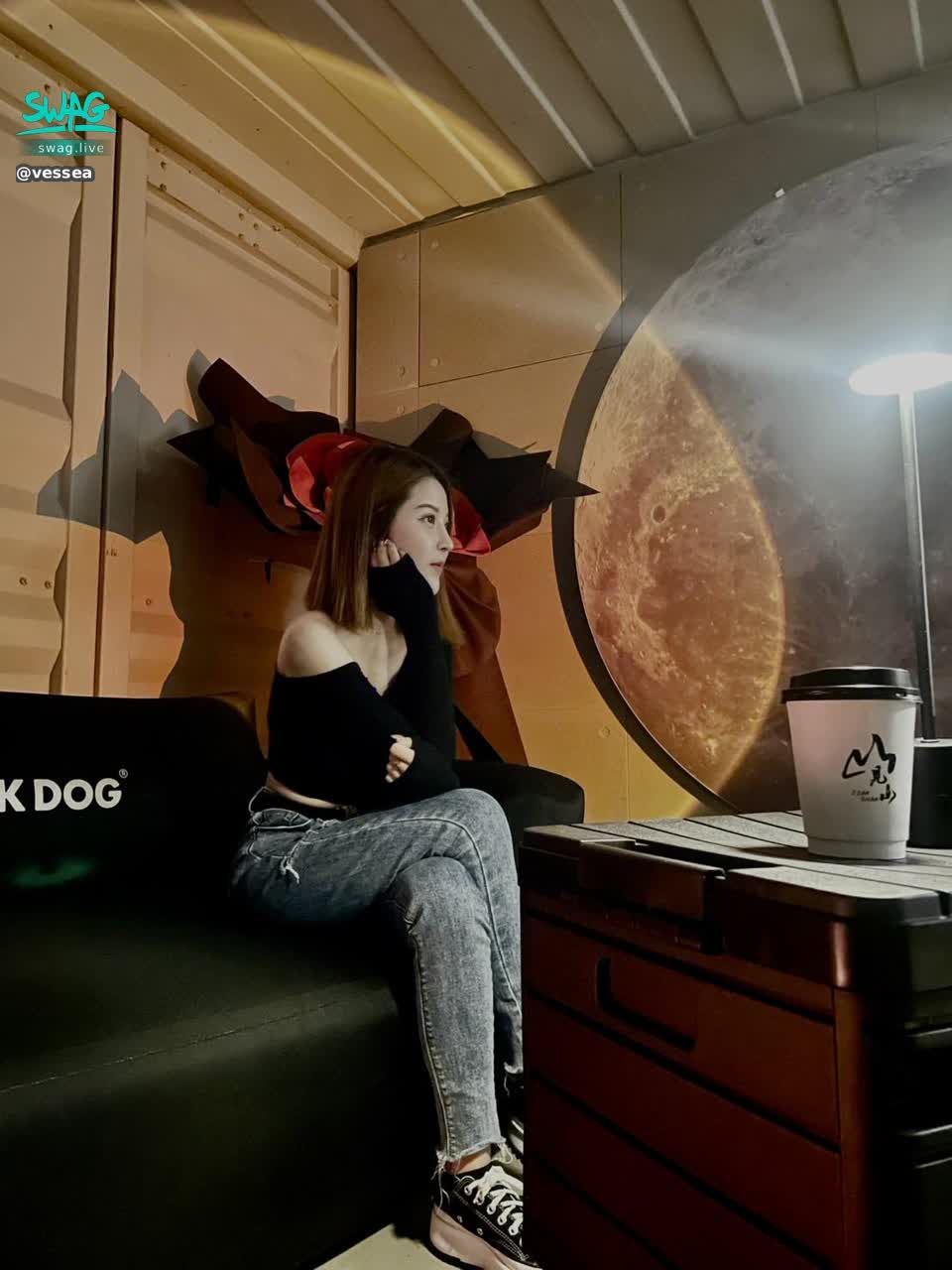 vessea : 今天一直下雨☔️心情不好