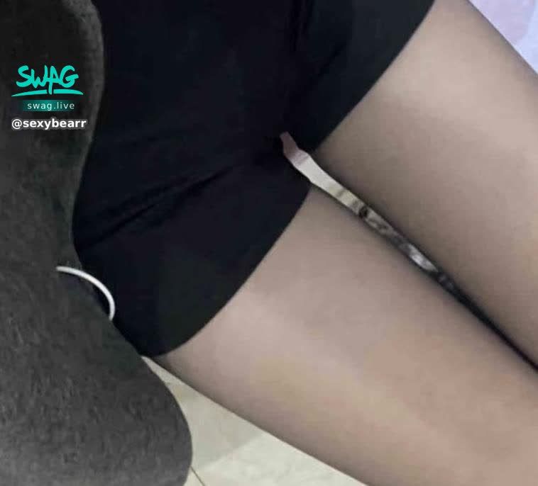sexybearr : 母親節優惠💗💗🎁一個巧克力山🉐奶穴同框抽插誘惑大尺私藏片🥳🥳🥳（限領一次）