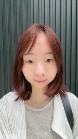 sexyannie : 午安～今天要去打lol
大家星期一上班加油