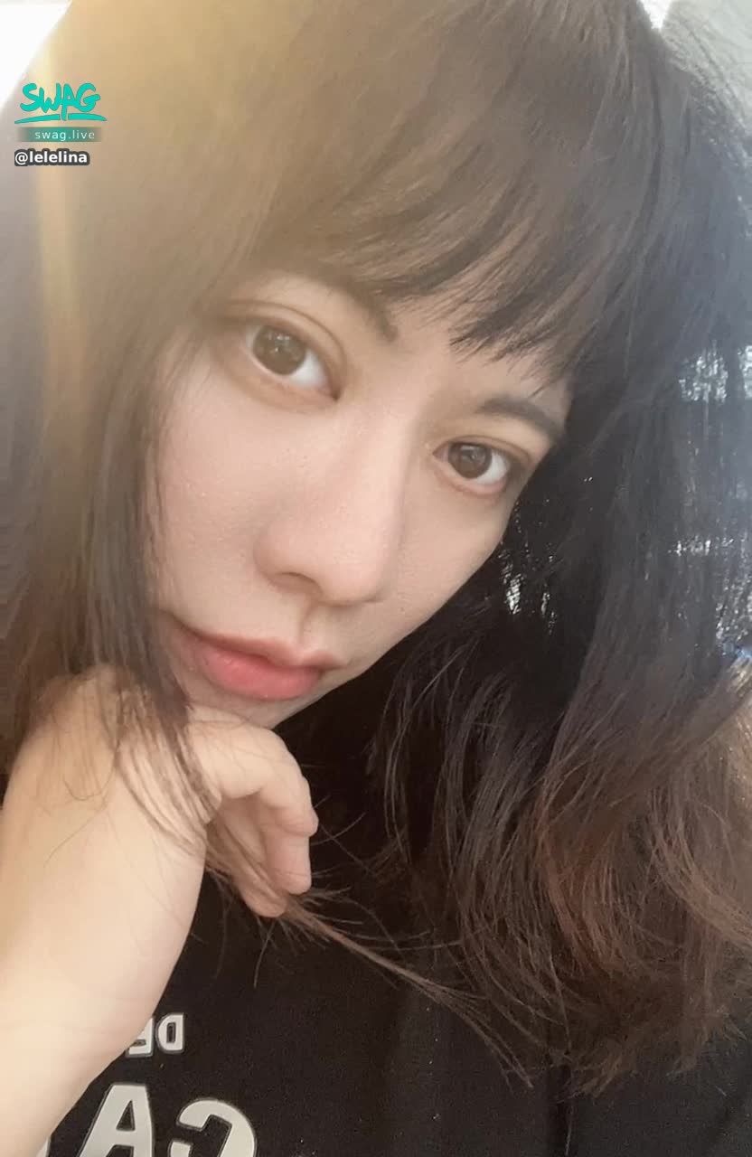 lelelina : ❤️❤️母親節過後就是護士節❤️❤️Babe你是不是該對樂樂說什麼🤭🤭🤭🤭🤭🤭🤭