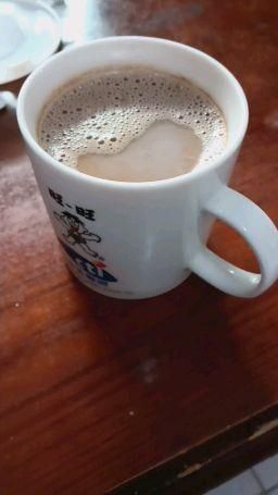 laura_yin : 一杯咖啡,洗去煩惱。
#cute