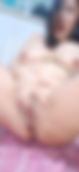 dirtymommy : 你願意讓我噴水在你身上嗎？