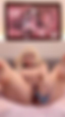 gremory_ : 把假陽具插進我的屁眼裡 👅👅👅