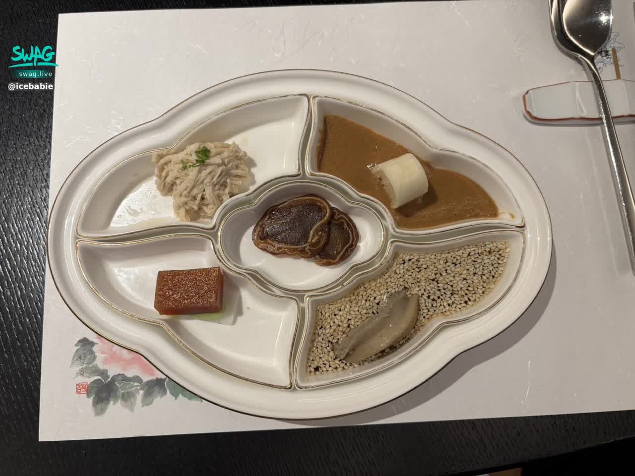 icebabie : #母親節大餐1
#五星級飯店
#台灣