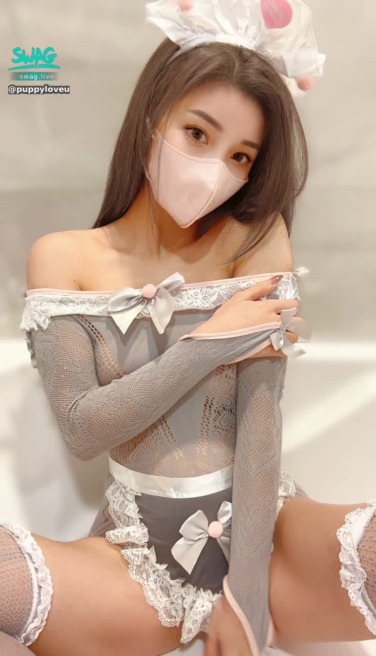 puppyloveu : 你如果兇我～😤
我一定把你一分鐘的事情說出去😝😝😝

➡️怕筆✏️6月純約會檔期開放預約中

 1️⃣按下「追蹤」不會錯過怕筆的直播
 2️⃣看看「影片」➕「限動」先看我多騷
 3️⃣私訊 「怕筆本人」回覆 來跟我純❤️約會

I’m 怕筆✏️護理界🔞暗黑小曾莞婷💓