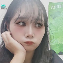 vivinababy : I wanted to apply for Only Fans as a creator, but I typed my name in Chinese and got locked. 😤 I was almost pissed off. 🔥