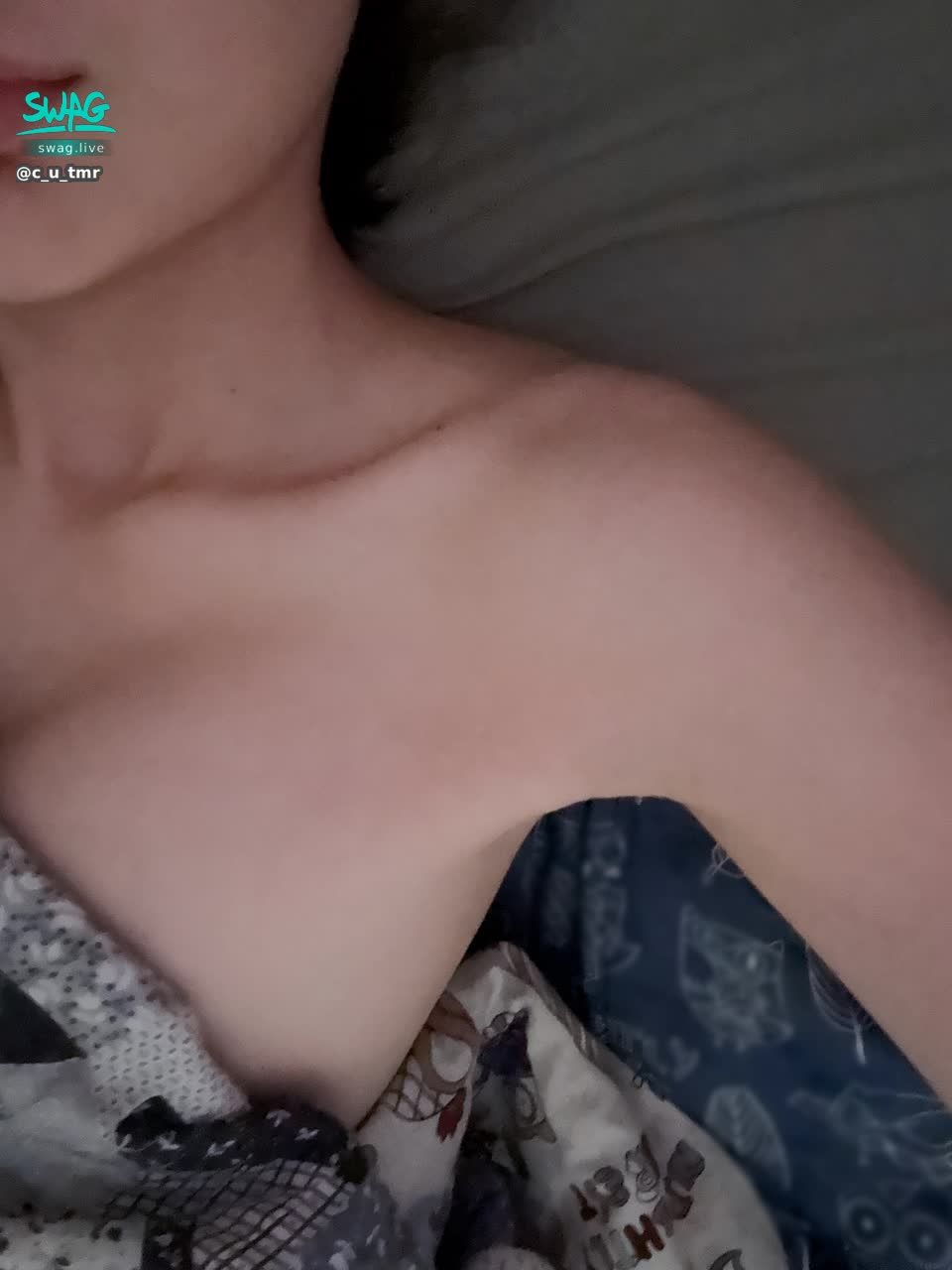 c_u_tmr : 解鎖🔓聊天室找大美說晚安
換晚安小影片囉❤️❤️Babe睡個好覺😘