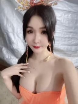 chanel1227 : 工作照