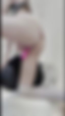 chloeebb : 大腿抬高高 小穴菊花看光光🔥💦