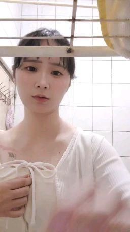 vivinababy : 拉開瞬間有種解放的感覺🤭

#奶 #內衣#大奶