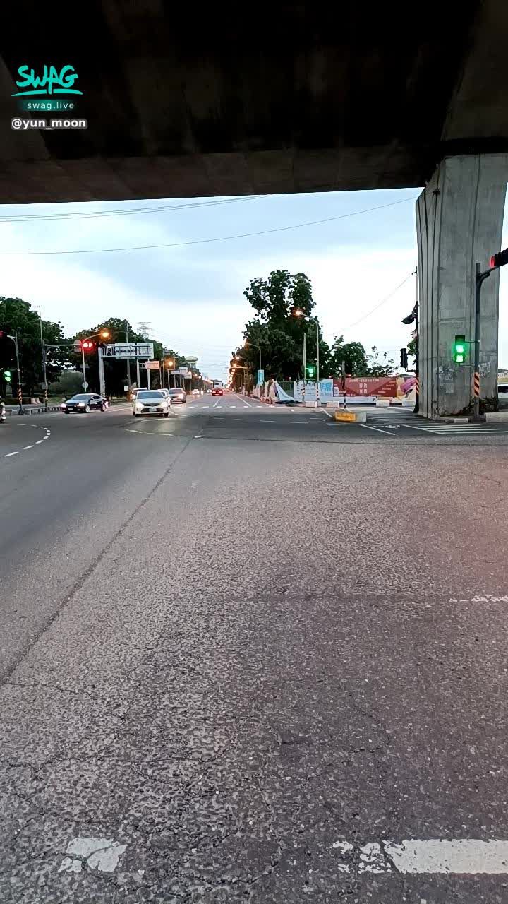 yun_moon : 傍晚的街景~