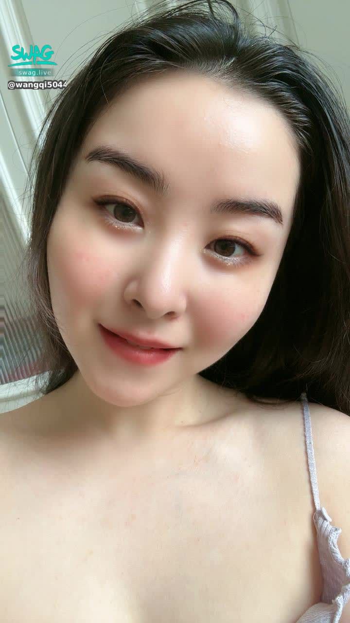 wangqi5044 : 新人主播呀有没有哥哥调教