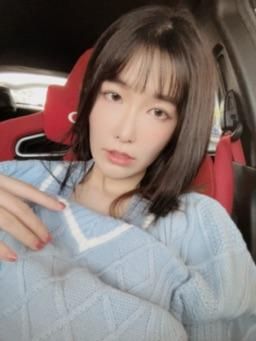 anitabebe : 1🤫